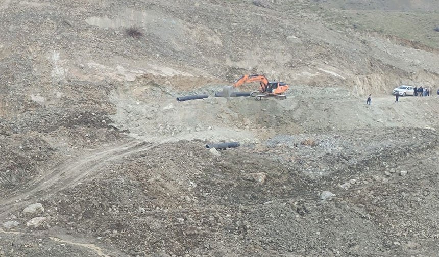 Hakkari Van karayolu bugün de açılmayacak