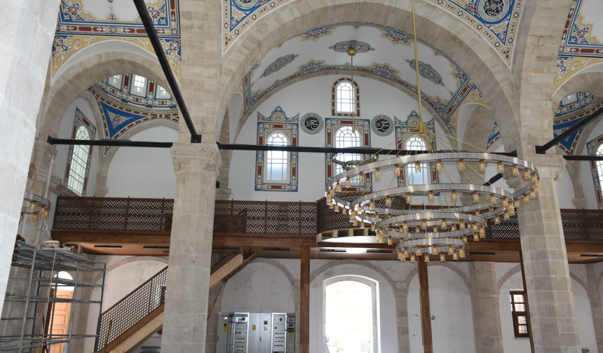 Tarihi Hacı Yusuf Taş Camisi yeniden hayat buluyor