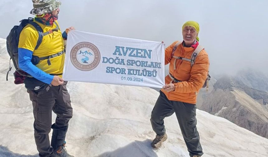 Çukurca’dan Reşko Zirvesi’ne Dünya Barış Günü tırmanışı
