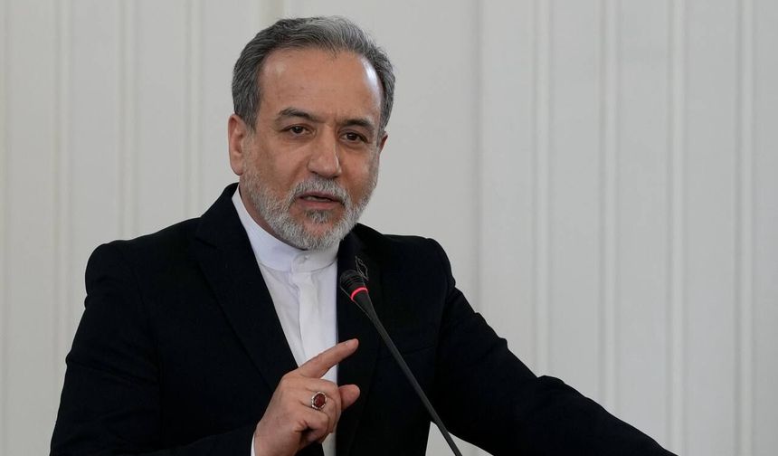 İran Dışişleri Bakanı Arakçi: Yüzlerce ABD askeri üssü vuruldu