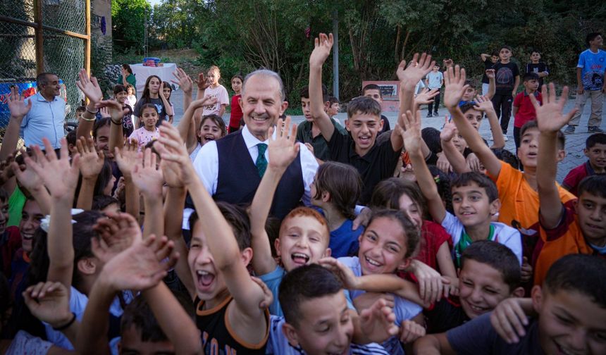 Hakkari’de çocuklar oyun ve spor etkinliklerinde buluştu