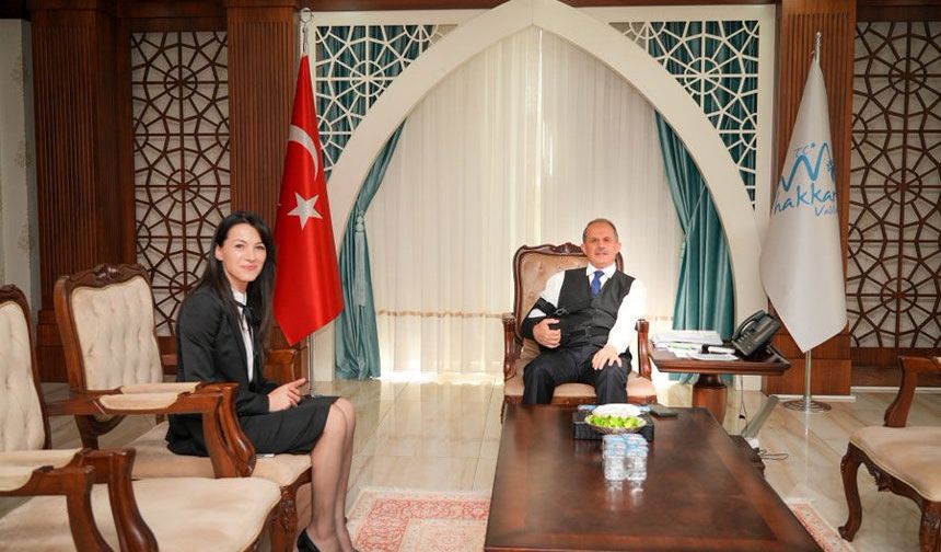 Vali Taşyapan Müdür Bülbül'ü kabul etti