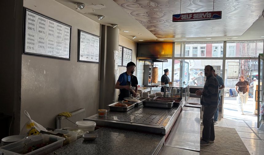 Altay caddesi esnafının elektrik mağduriyeti