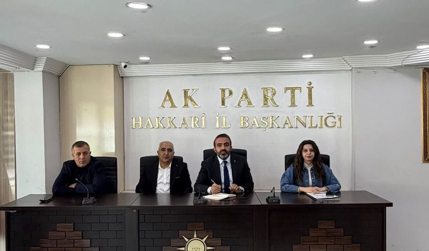 AK Parti Hakkari’de Ekim Ayı toplantısı
