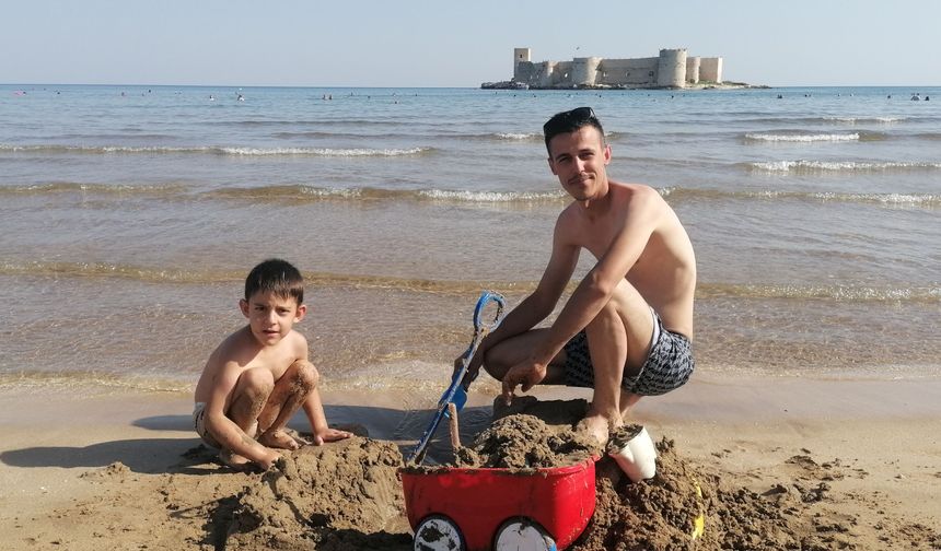 Mersin’de ekim ayında deniz sezonu devam ediyor