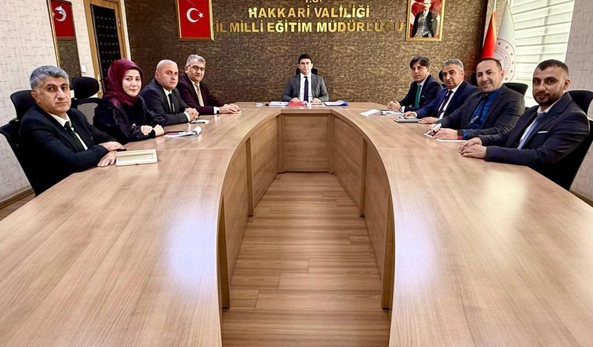 Hakkari İl Milli Eğitim Müdürlüğünde Haftalık Değerlendirme Toplantısı