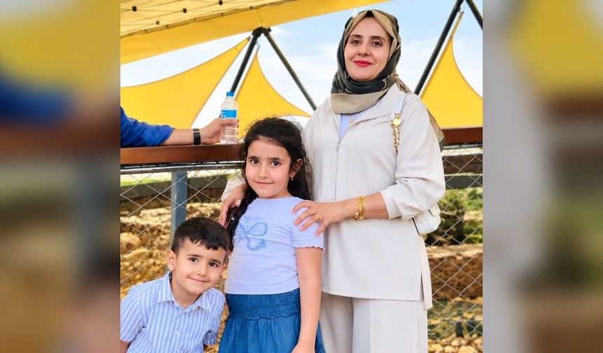 Su kanalına uçan otomobilde ölen 4'ü çocuk 6 kişi, toprağa verildi