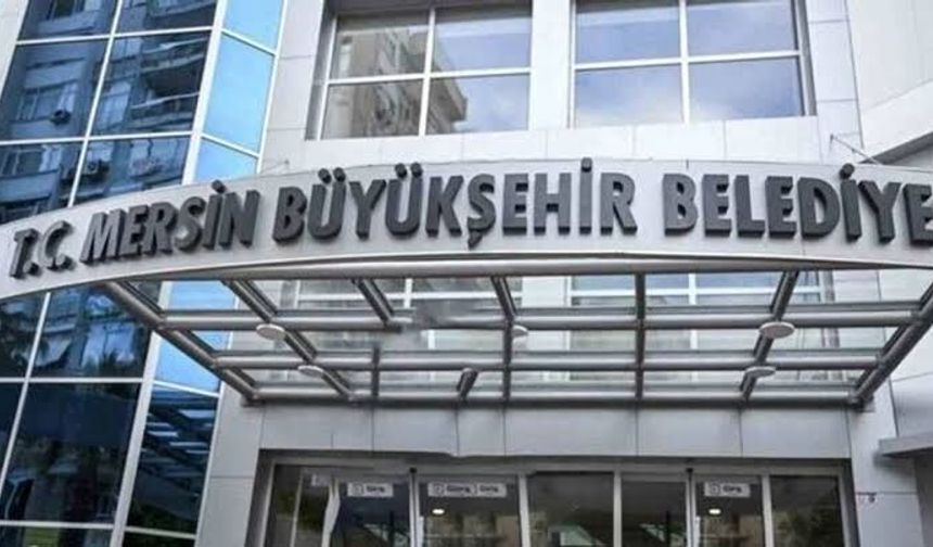 Mersin'de Büyükşehir ve 2 ilçe belediyesine operasyon; Vahap Seçer dahil, 59 gözaltı