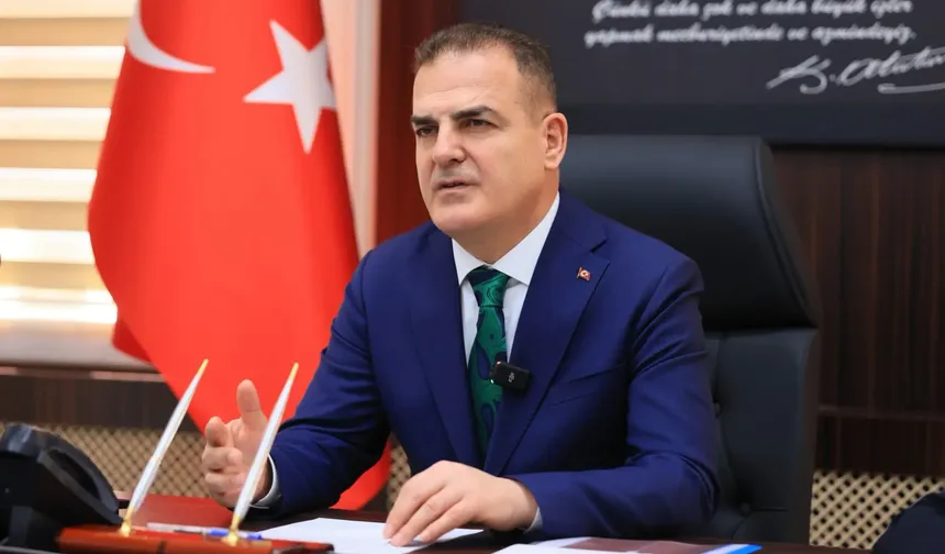 AK Parti’li Tayyar  Hakkari eski valisine istifaya çağırdı
