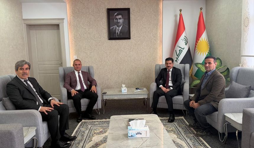 Nurettin Fırat’tan Hakkari’nin sınır ticaretini geliştirecek saha ziyareti