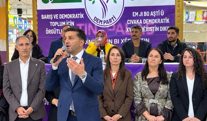 Hakkarili Avukat  DEM Parti Van İl Eş Başkanı oldu