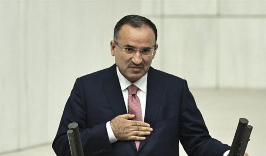 TBMM Başkanvekili Bekir Bozdağ istifa etti
