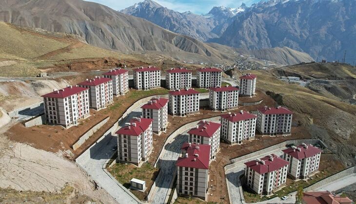 Hakkari'deki TOKİ sahiplerine müjde!