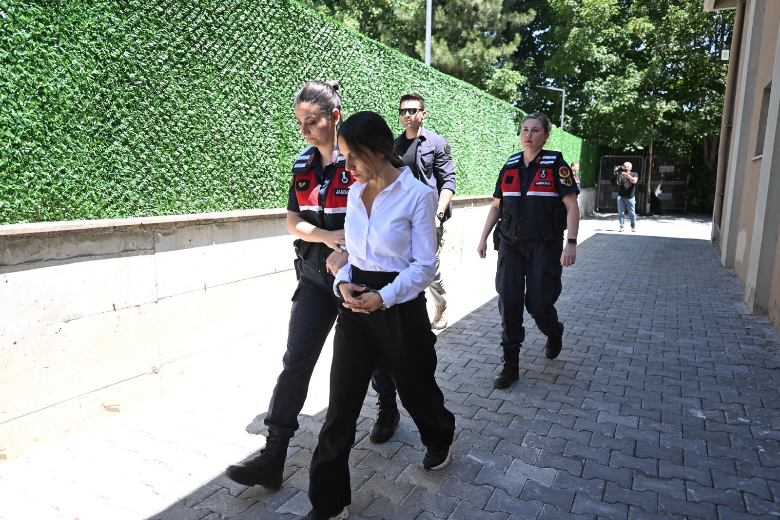 78 K I S I N I N O L D U G U G R A N D K A R T A L O T E L Y A N G 992768 312624