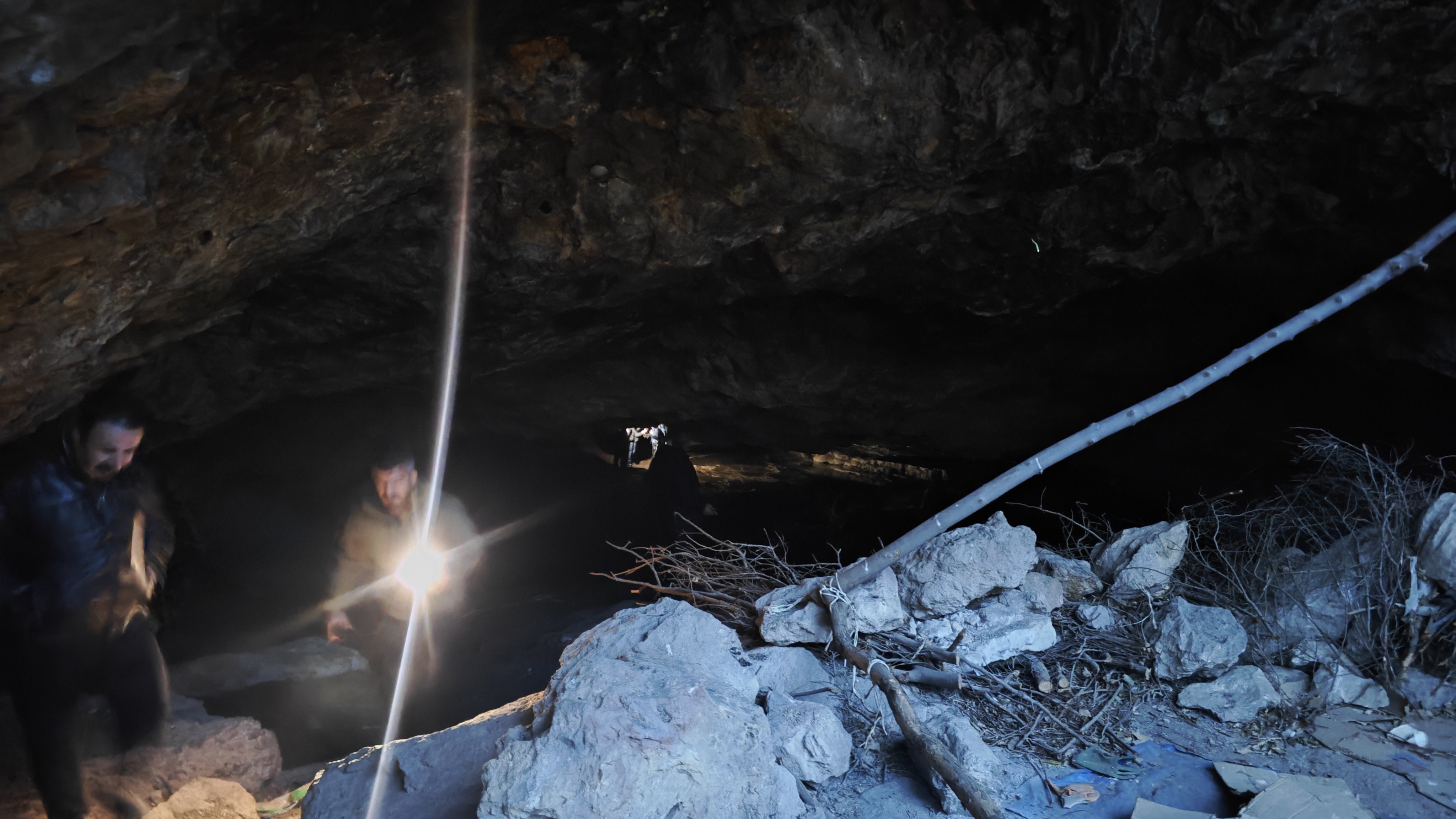 S E M D I N L I D E K I N E H R I M A G A R A S I T U R I Z M E K A Z 1075656 319147