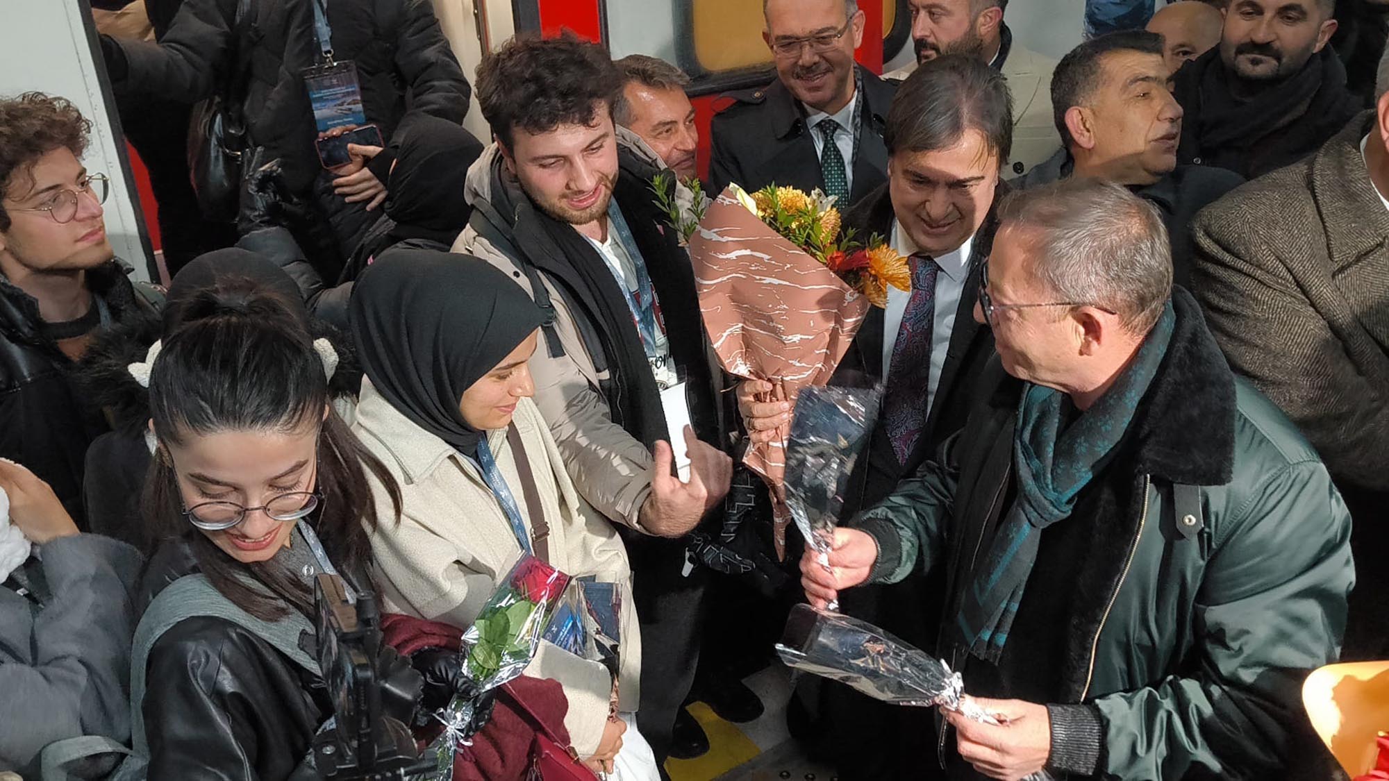 T U R I S T I K D O G U E K S P R E S I E R Z I N C A N I N A R D I 1077170 319622