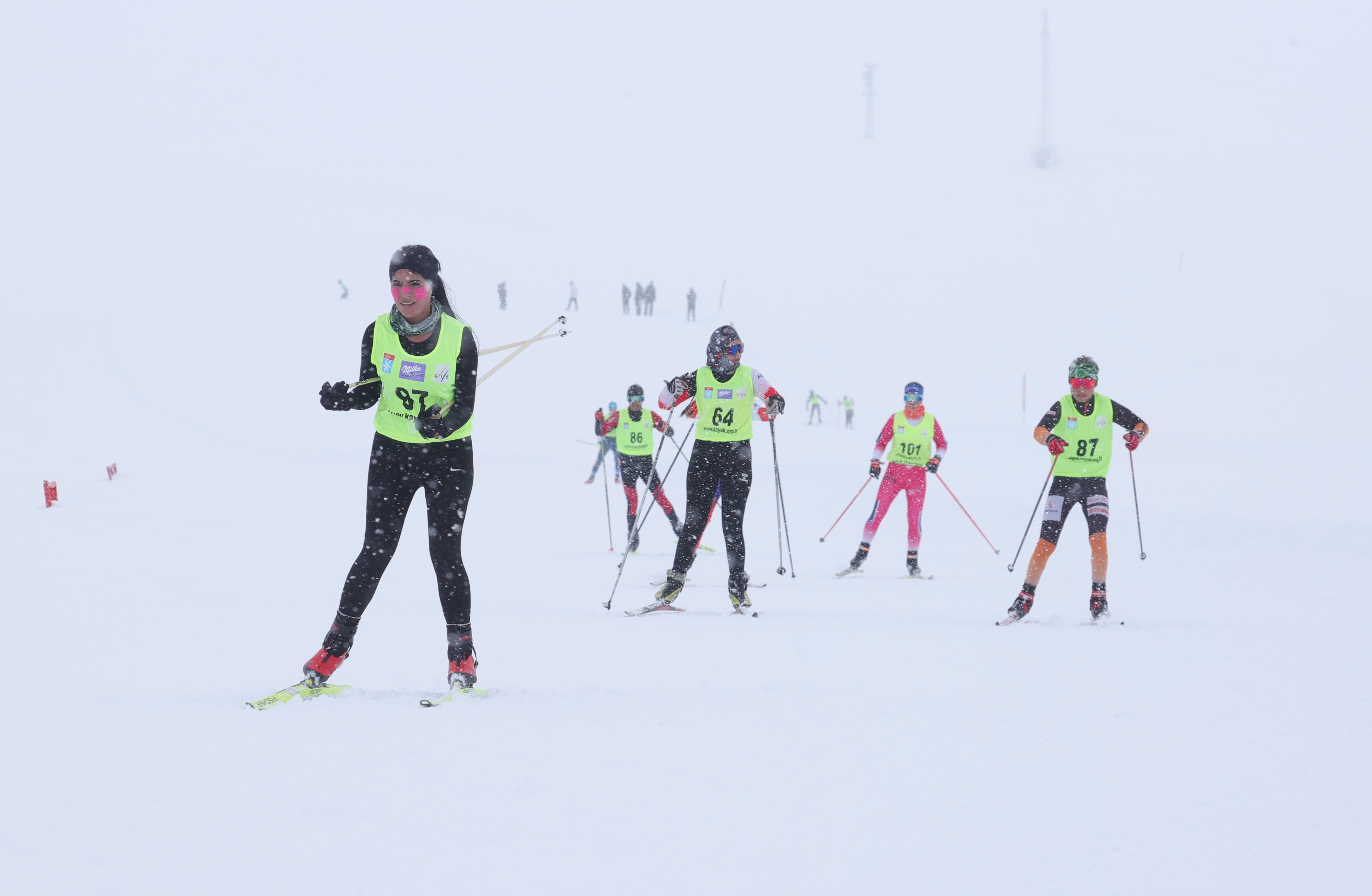 Hakkari'de düzenlenen Kayaklı Koşu 1. Etap Yarışması sona erdi