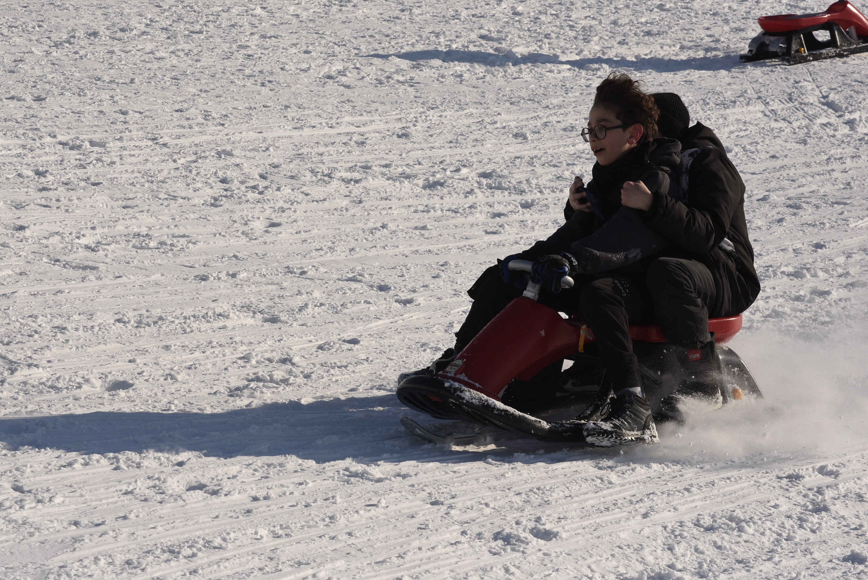 B I T L I S’ T E K A Y A K M E R K E Z L E R I D O L D U 1096339 325440-1