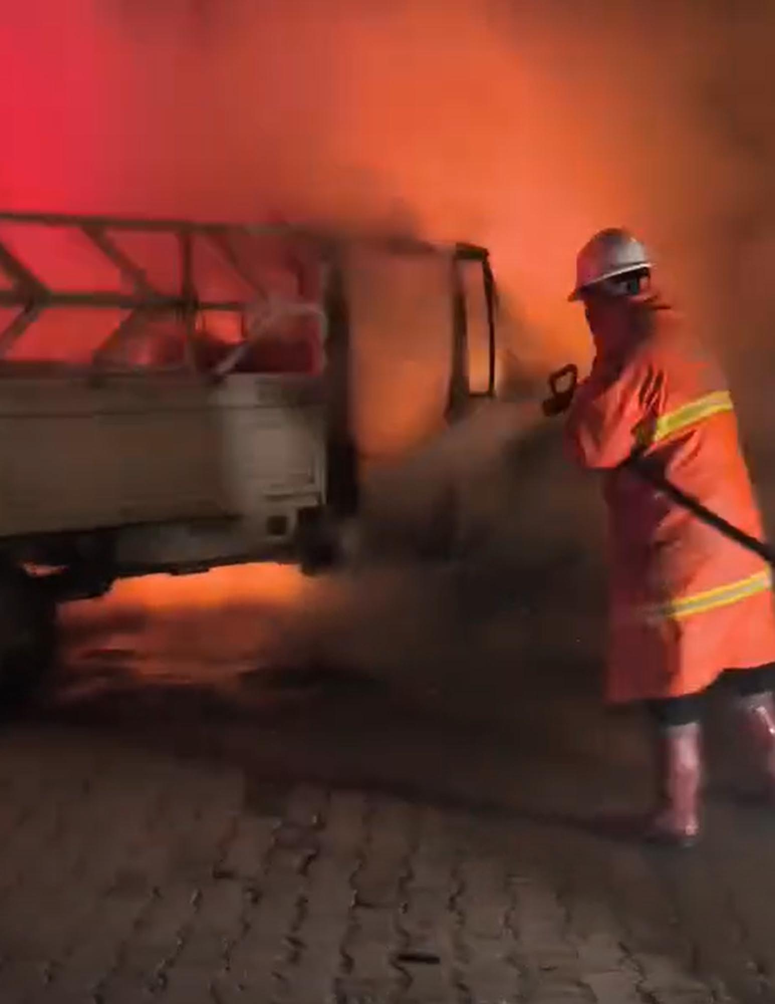 D U V A R A C A R P A N K A M Y O N E T Y A N D I 1096817 325575