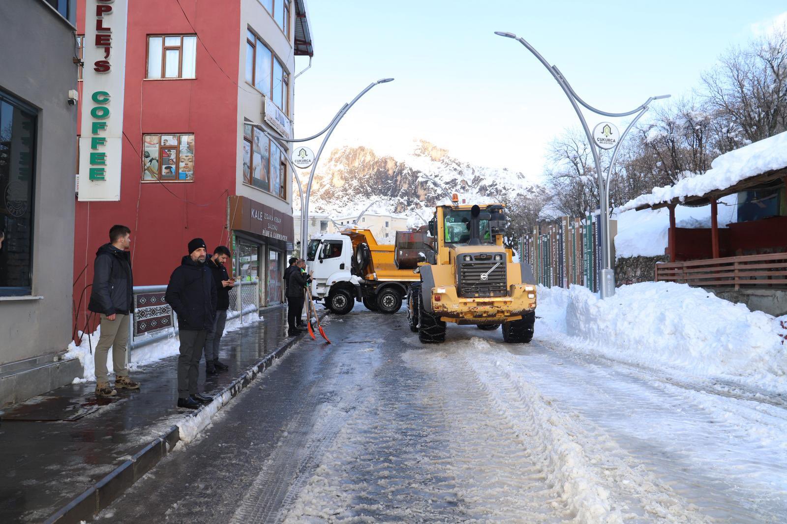 G9R Su V S X E A A I M0G