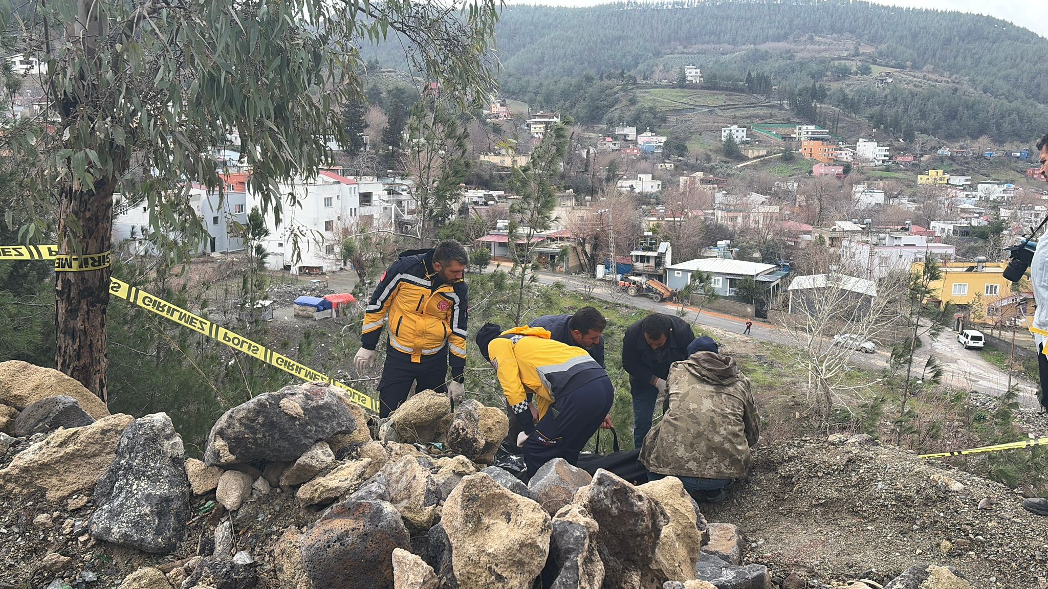 Eski eşini öldüren şahıs yaşamına son verdi
