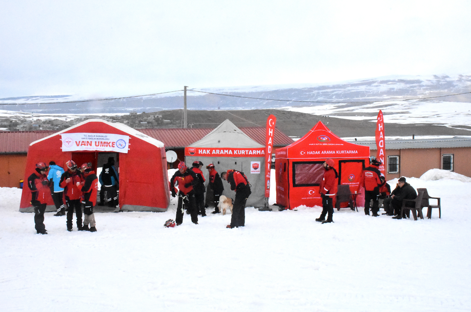 Abalı Kayak Merkezi’nde 150 kişilik çığ tatbikatı