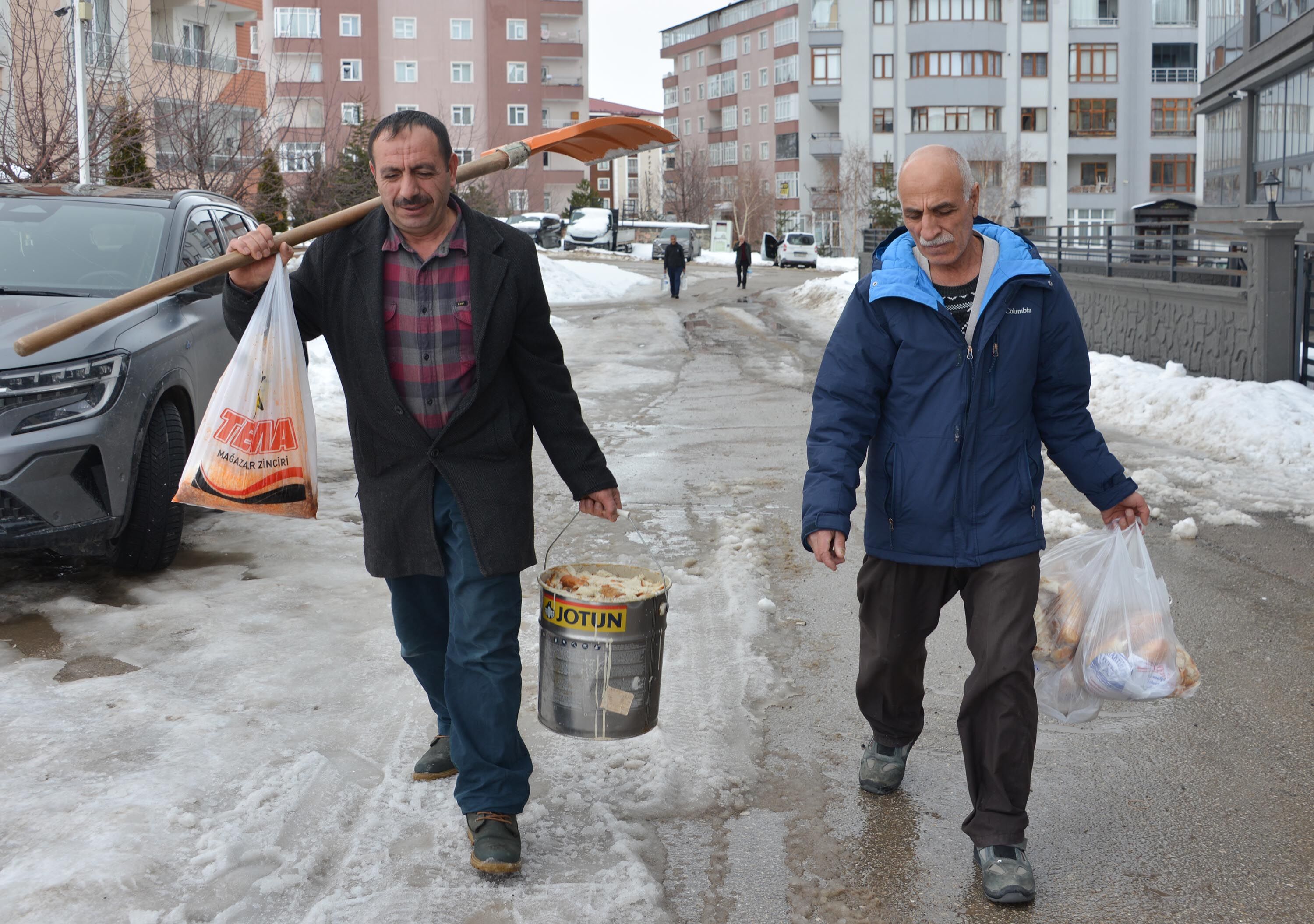 10 Y I L D I R A L L A H I N M I S A F I R I D E D I K L E R I 1202771 357616