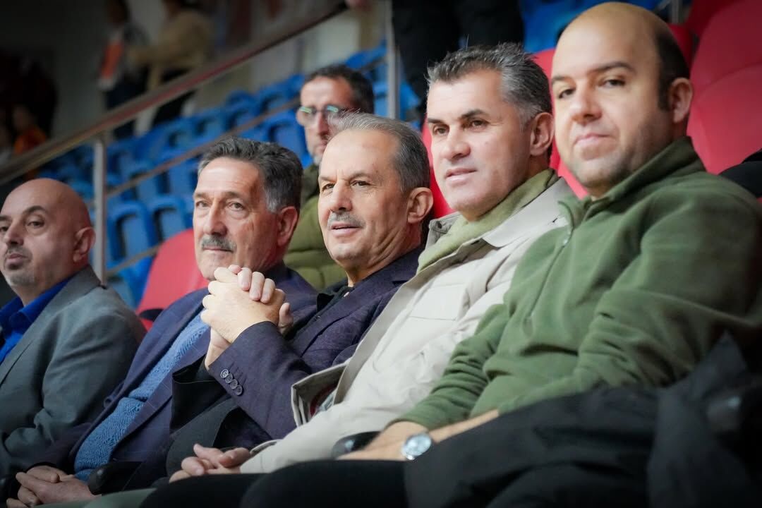 Vali Taşyapan'dan engelli sporculara destek