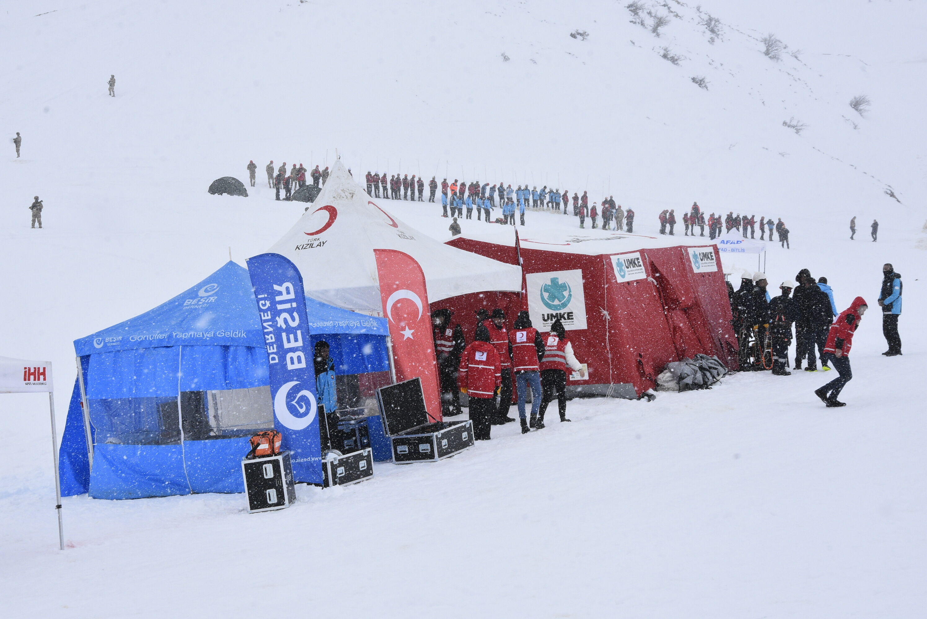 Bitlis’te 228 kişilik ekiple çığ tatbikatı