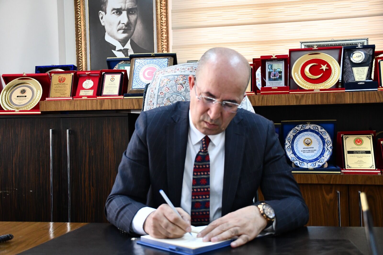 Hakkari’de 7 yıldır ilklere imza atan belediye