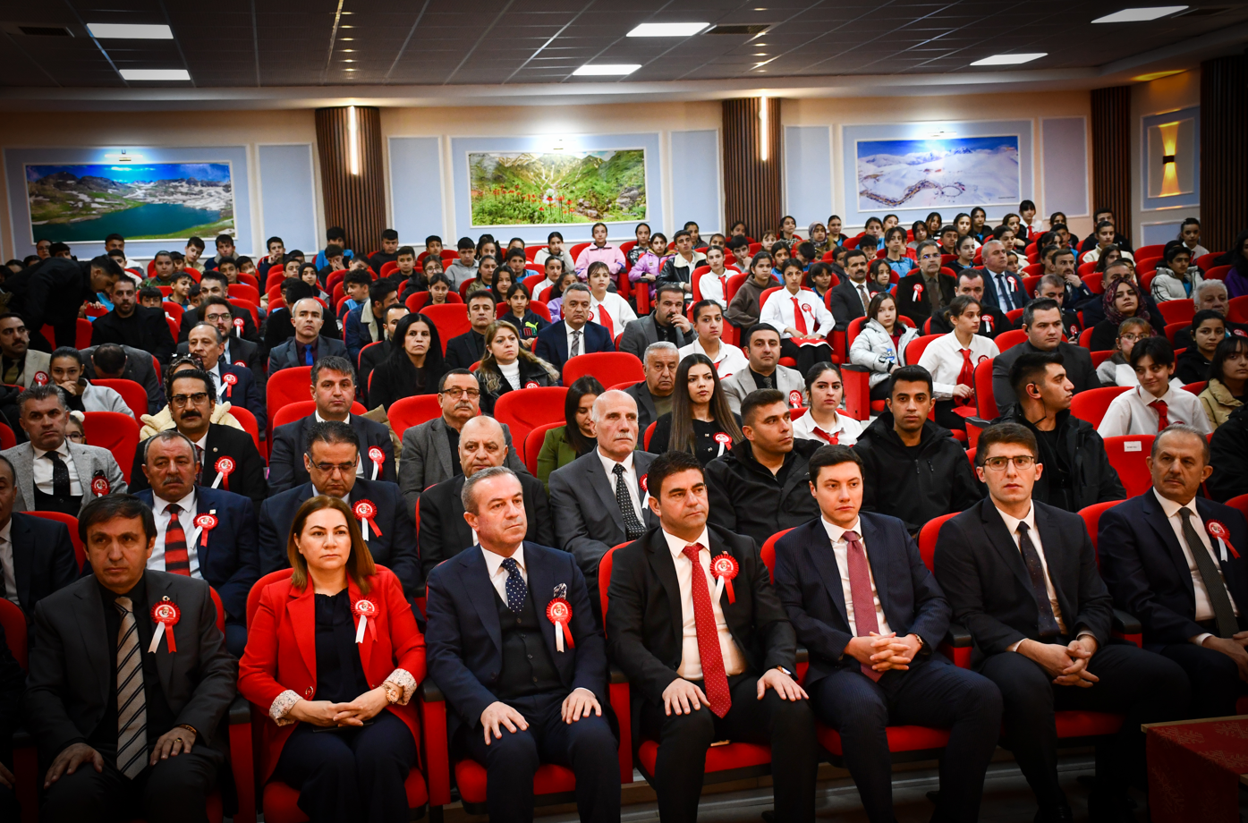 Hakkari'de 12 Mart Anma Programı düzenlendi