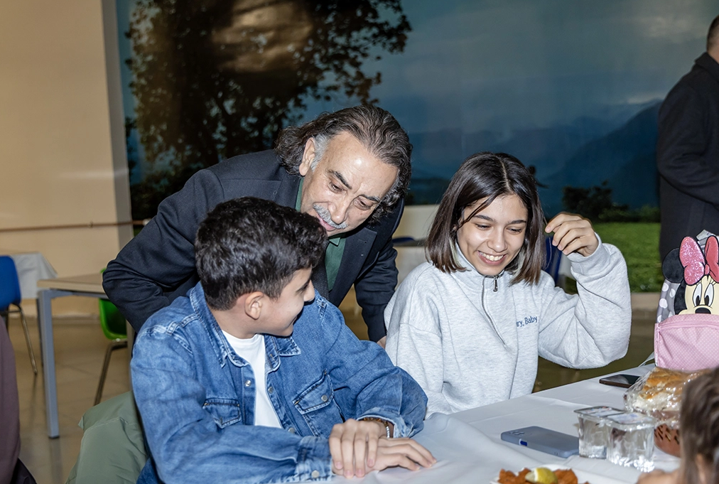 Rektör Gençcelep akademisyenlerle iftarda buluştu