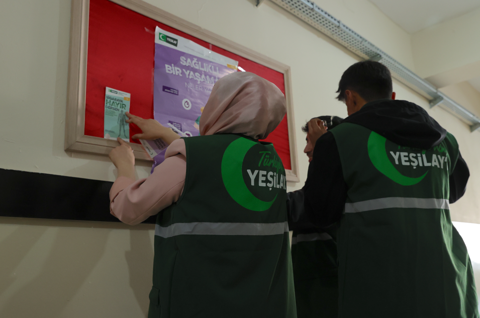 Hakkari’de 3 bin kişi bağımlılığa karşı bilgilendirildi