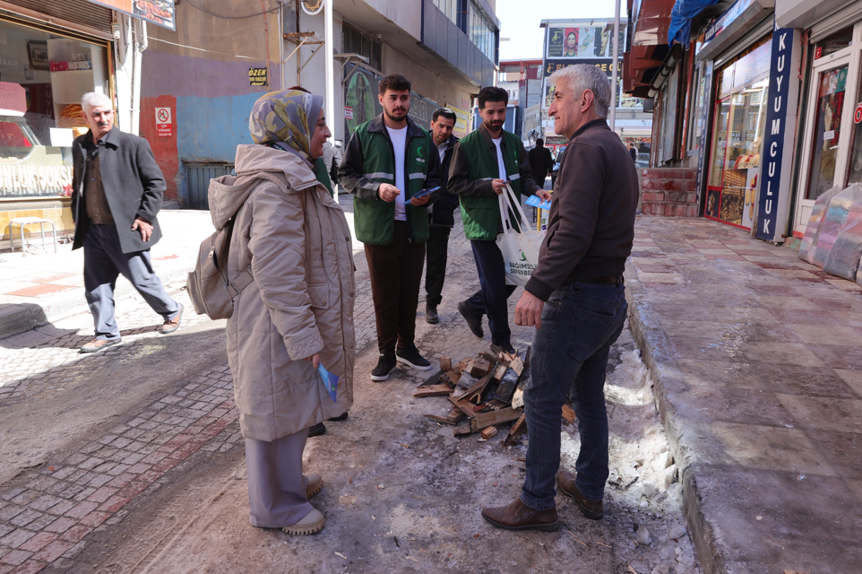 Hakkari’de 3 bin kişi bağımlılığa karşı bilgilendirildi