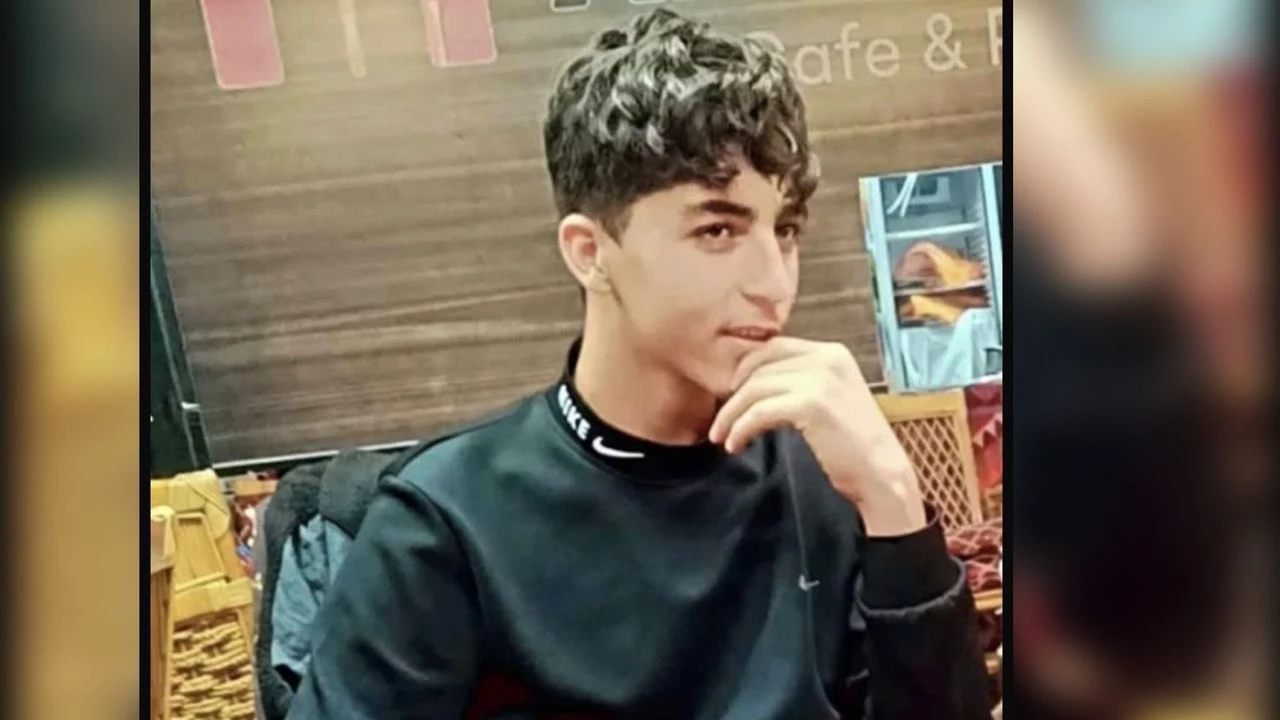 Hakkarili genç bıçaklı saldırıda hayatını kaybetti