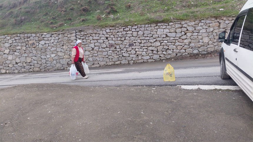 Hakkari'de vatandaşlar doğal kaynaklara yöneldi