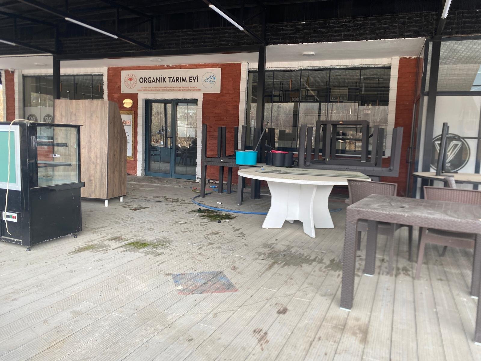 Hakkari’de milyonluk tesis kaderine terk edildi