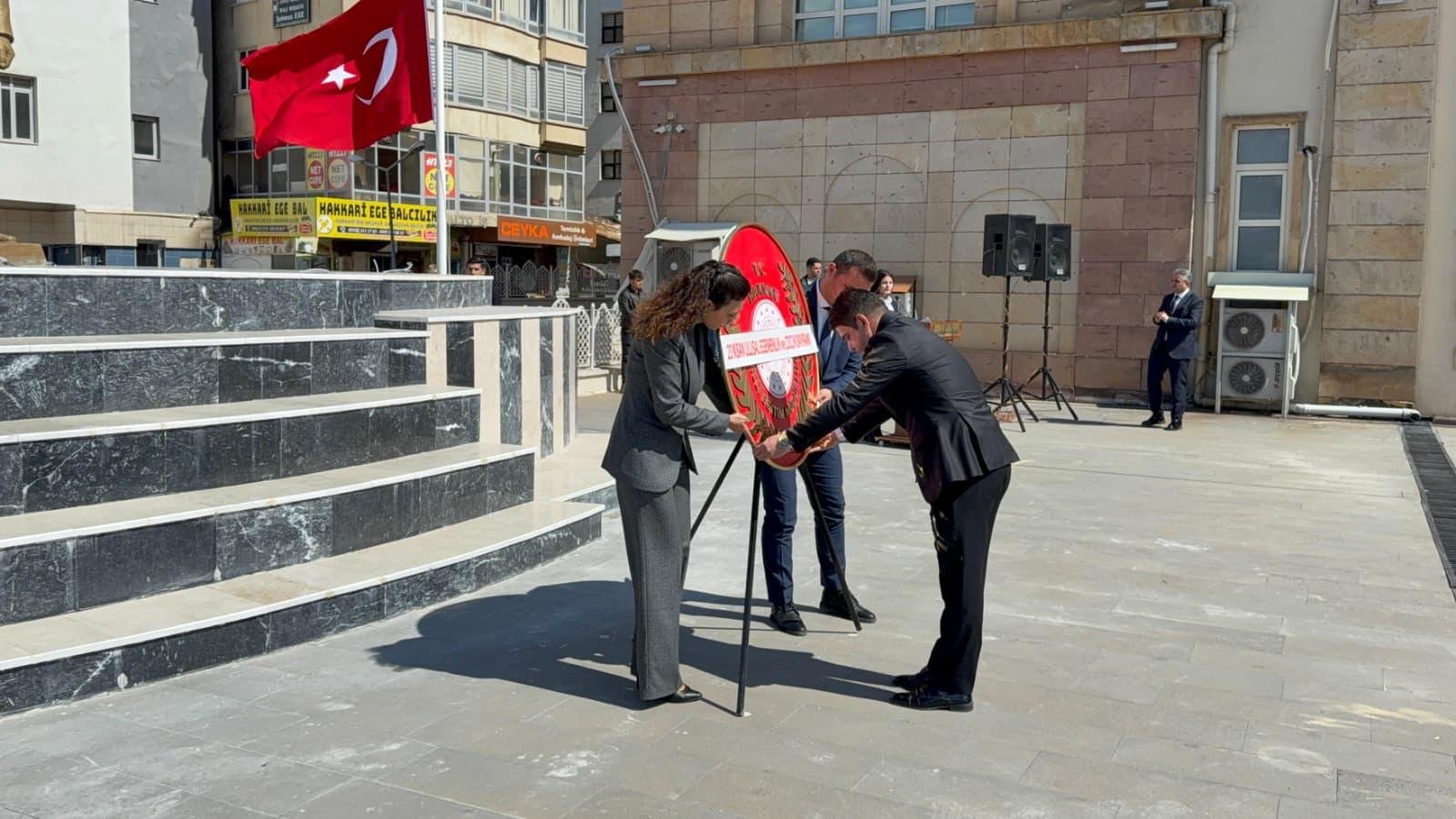 Hakkari'de 23 Nisan renkli görüntülerle kutlandı