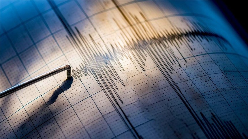 Hakkari 2.0 depremle yine sallandı