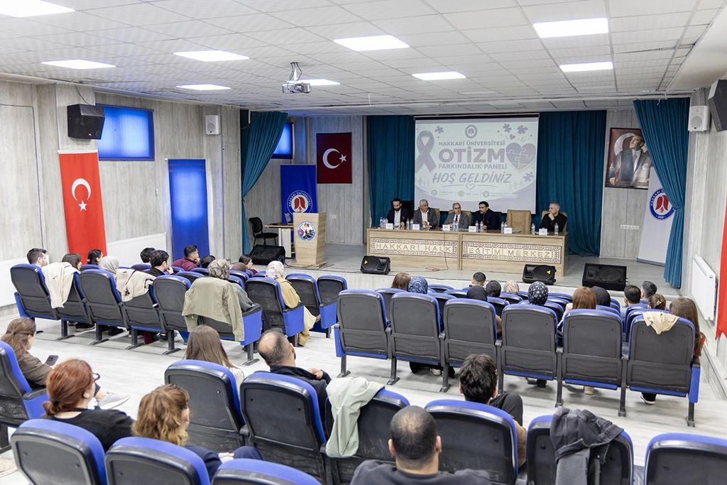 Hakkari’de 'Otizm Farkındalık Paneli' düzenlendi