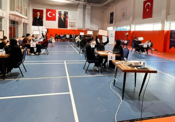 Hakkari’de büyük final: En başarılı okul açıklandı