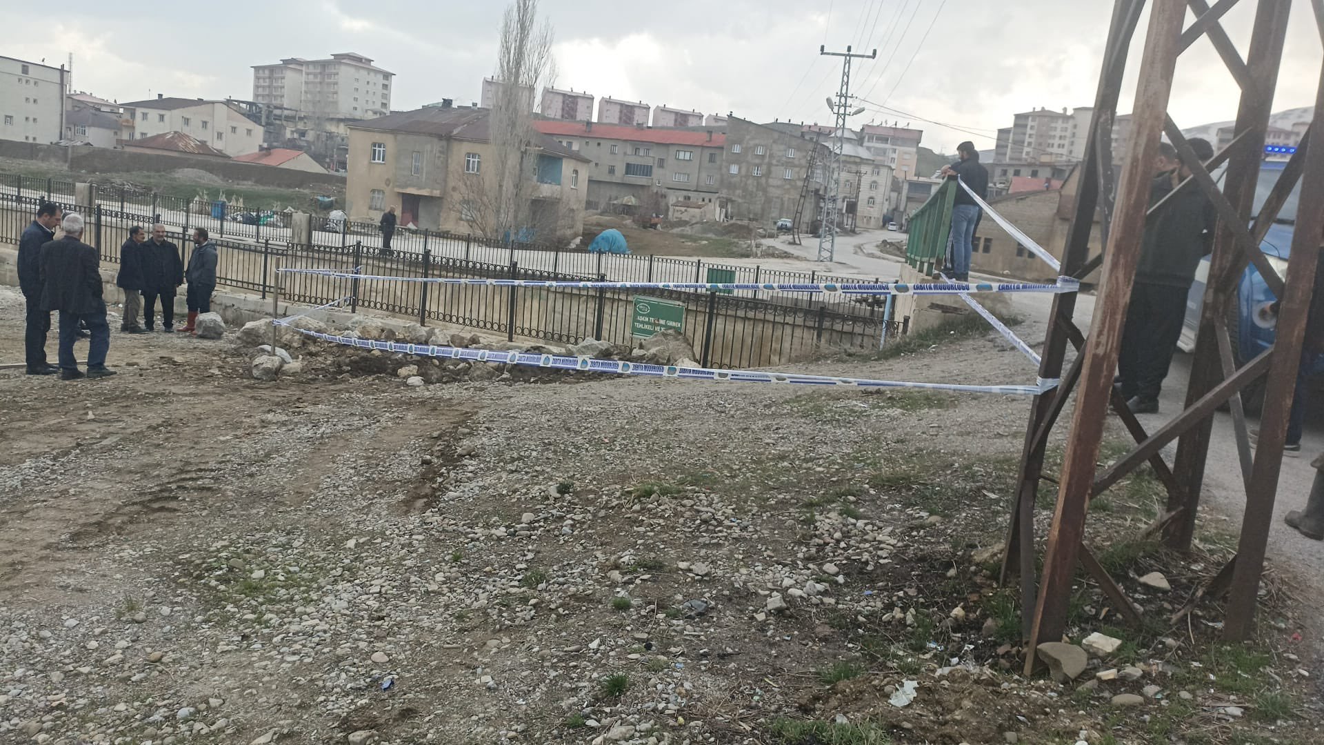 Yüksekova Belediyesi'nden vatandaşlara uyarı