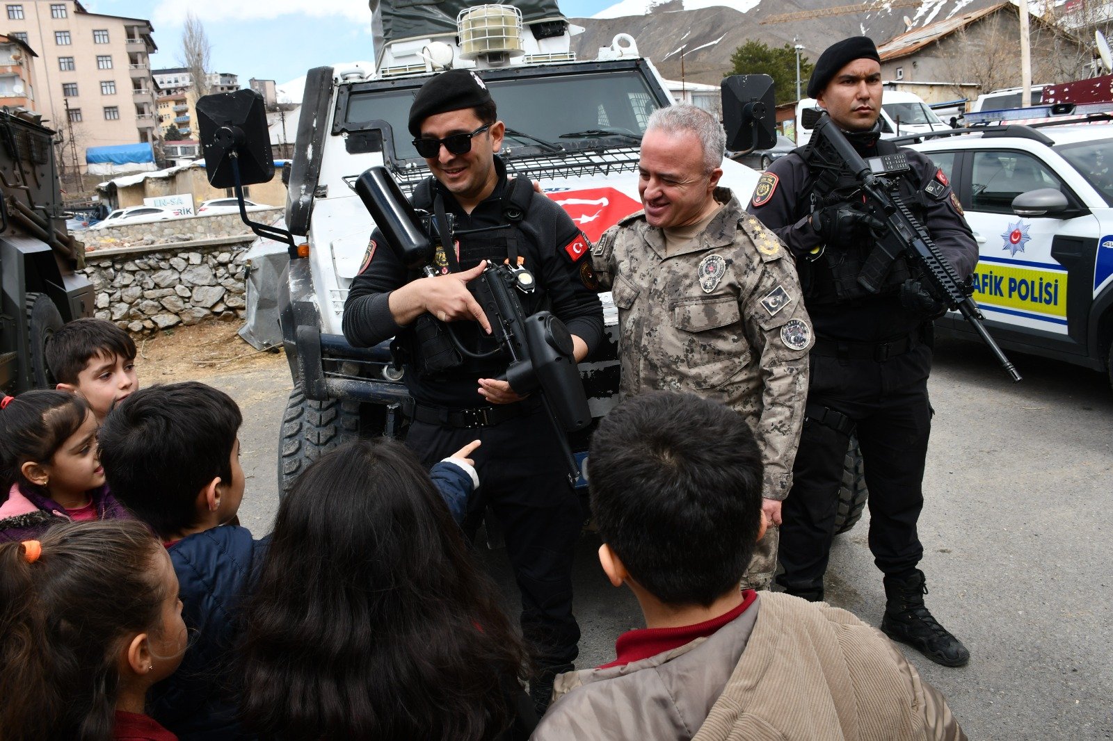 Hakkari'de Polis Haftası etkinlikleri başladı