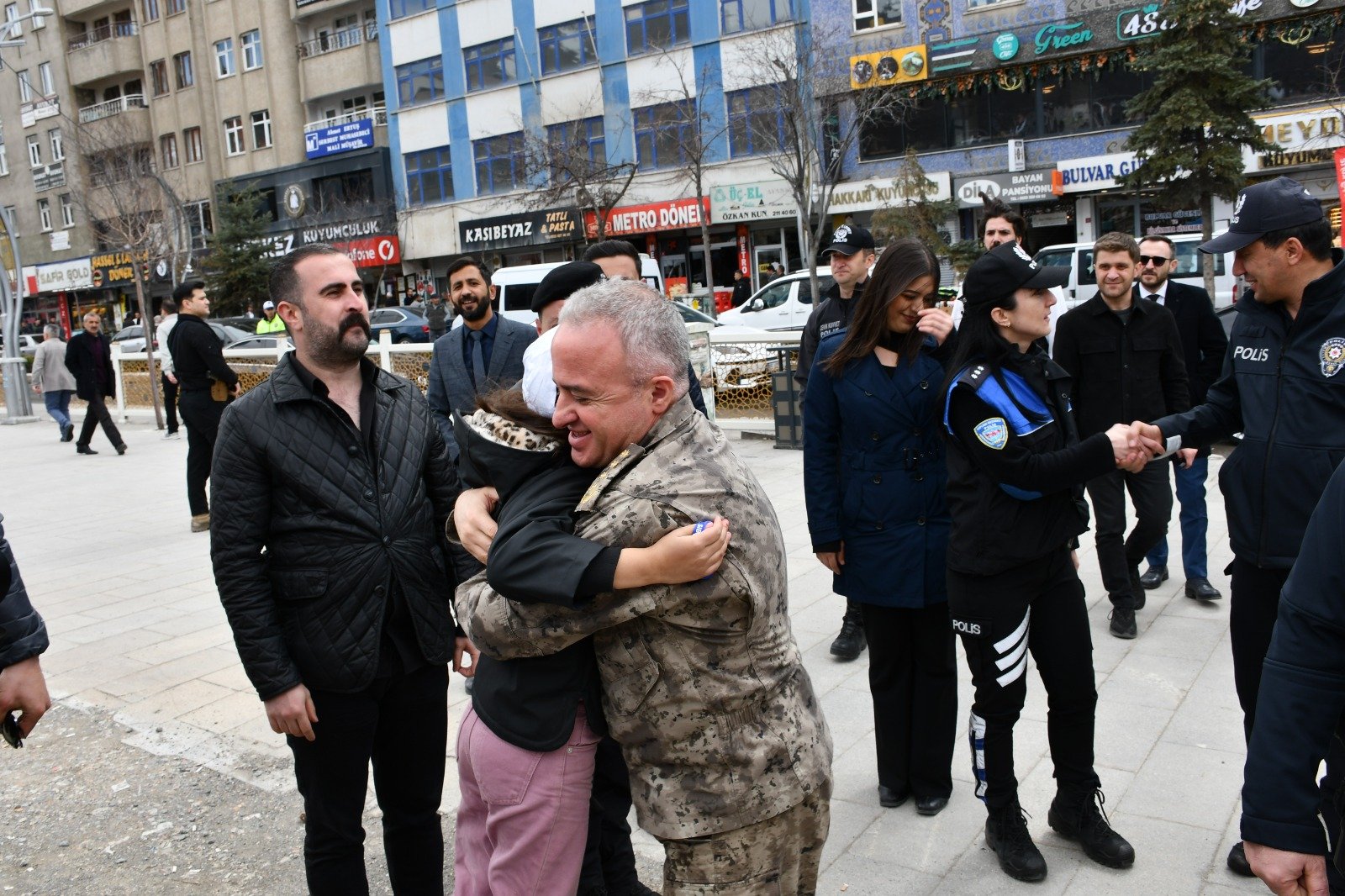 Hakkari'de Polis Haftası etkinlikleri başladı