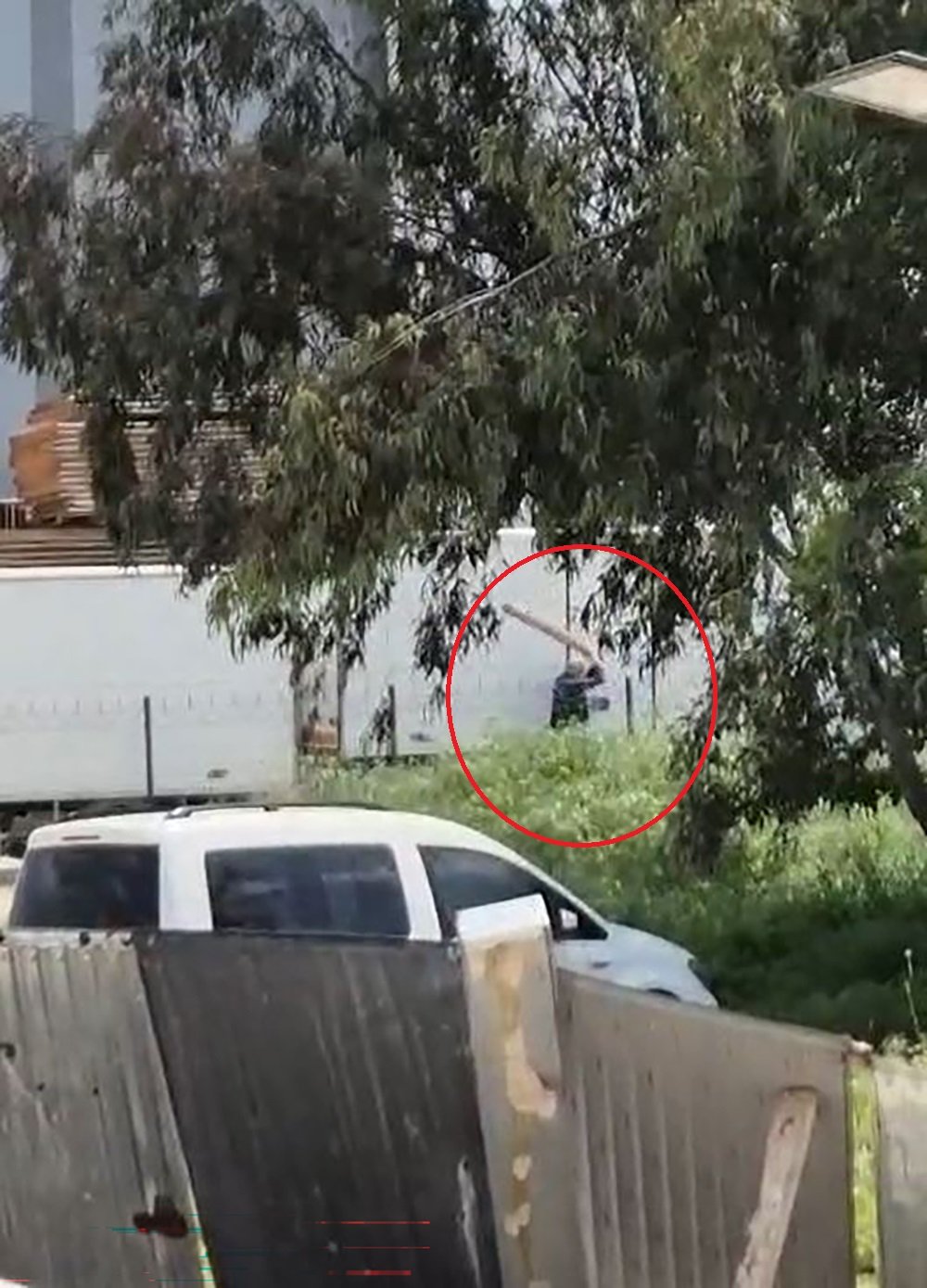 T A V U K L A R I N I Y E D I G I G E R E K C E S I Y L E S O K A K K O 1283184 381774