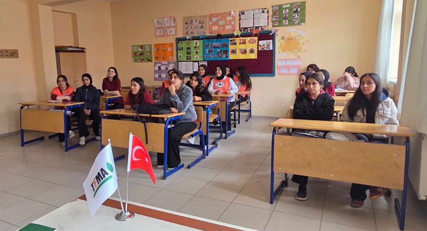 TEMA Vakfı'ndan Hakkari'de iklim değişikliği eğitimi