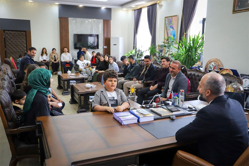 Başkan Demir gününü özel bireylere ayırdı