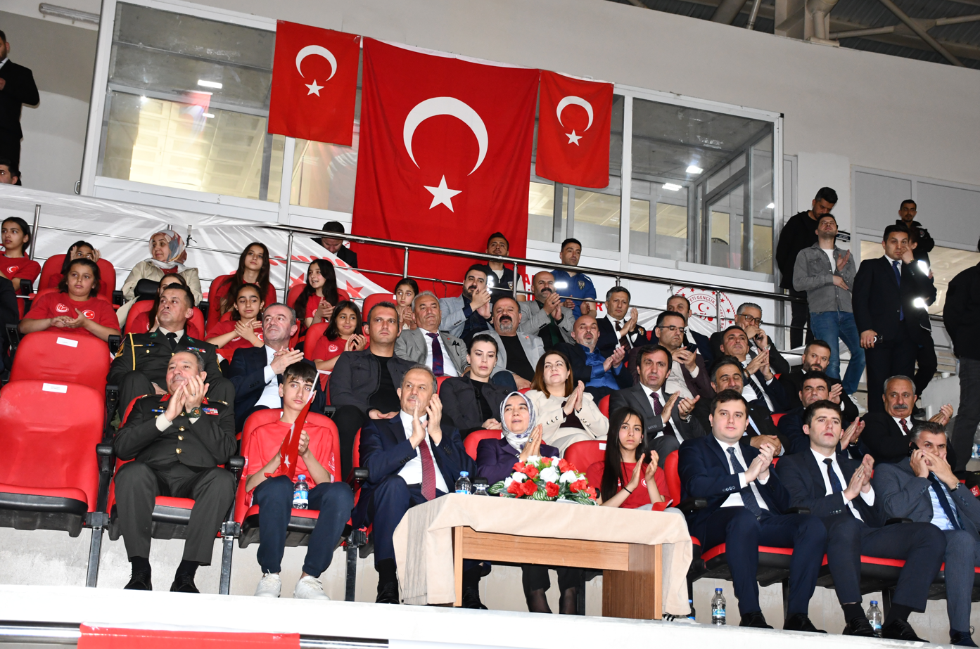 19 Mayıs (8)