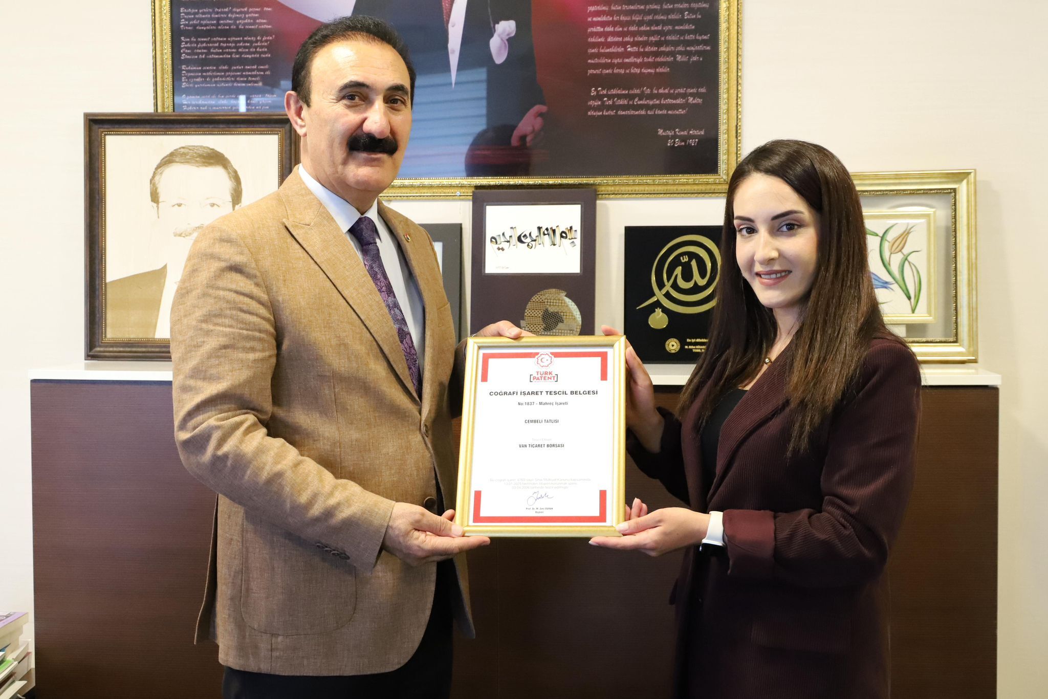 Hakkari’nin “Cembeli Tatlısı” Tescillendi