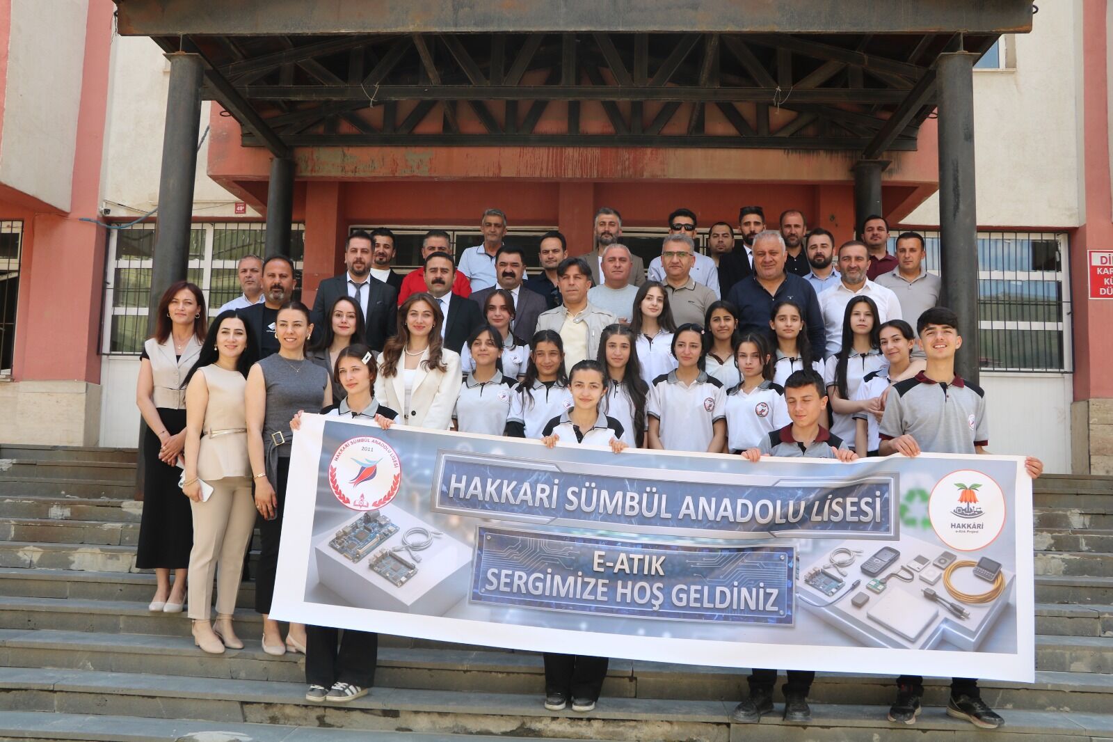 Hakkari’de E-Atıklar öğrencilerin elinde yeniden hayat buldu
